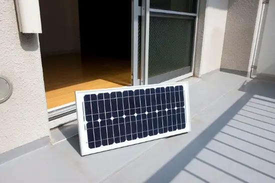 Portable solar panels for apartments