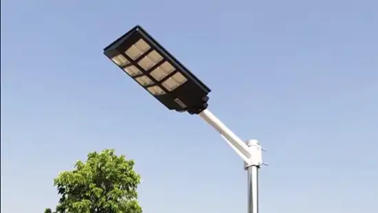 300w All-in-one solar street light