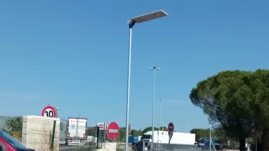 All-in-one solar street light