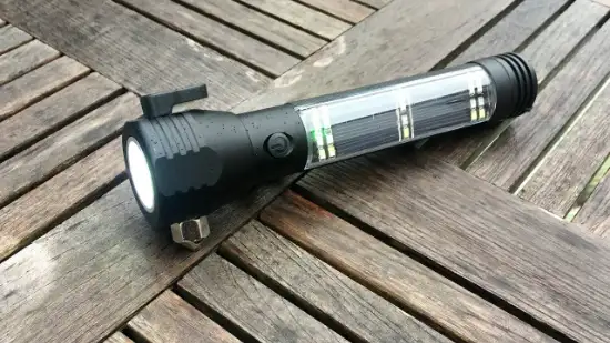Portable flashlight